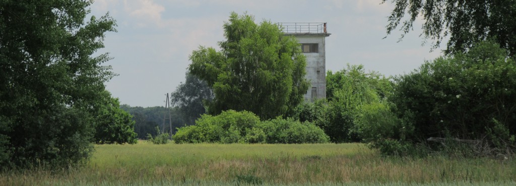 2015_06_29 Dumme-Niederung: NVA-Wachturm