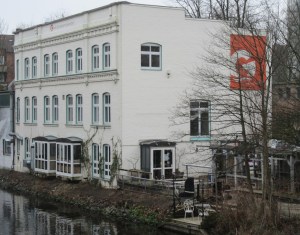 2016_03_10 Hamburg-Winterhude, Goldbekhaus am Goldbekkanal