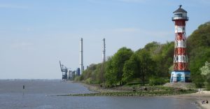 2016_05_06 Hamburg-Rissen, Wittenbergener Ufer Richtung Wedel