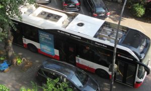 2016_09_22 Hamburg-Winterhude, Electric Hybrid Bus