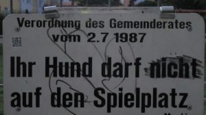 2015_09_14 Linz (A), Ihr Hund darf nicht ...