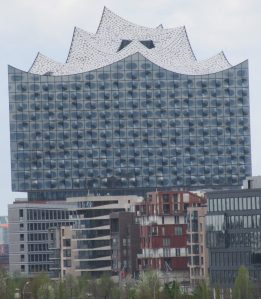 2016_05_03 Hamburg-Hafencity mit Elphi