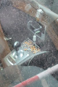 2016_05_19 Marburg, Raucher-Auto