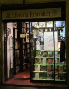 2017_03_28 Roma (I), Libreria Fahrenheit 451
