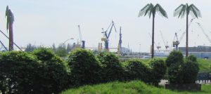 2017_05_23 Hamburg, Park Fiction: Pudel-Hecke