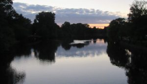 2017_06_04 Hamburg-Eppendorf: Alster von Meenkwiese aus