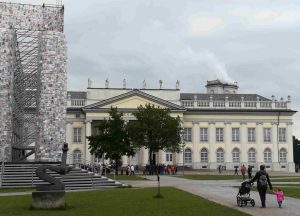 2017_08_26 Kassel, Friedrichsplatz - Dokumenta 14