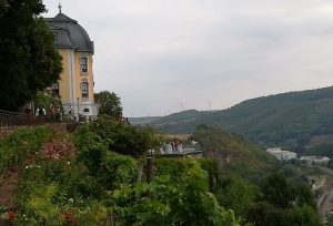 2018_08_18 Dornburg: vorm Rokoko-Schloss