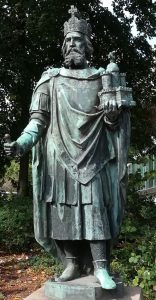 2018_09_08 114311a Karl der Große