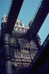 1969_10 Tower Bridge, London (UK)