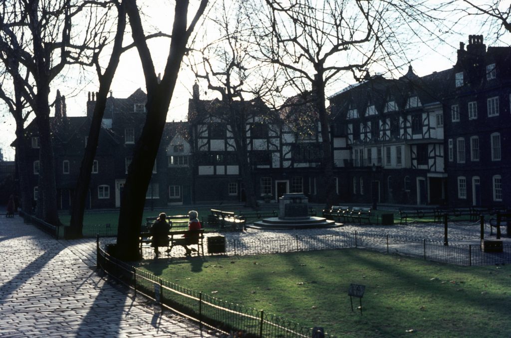 1969_10 Inside the Tower of London (UK)
