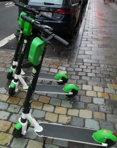 2019_01_04 Bruxelles: Les trottinettes électriques
