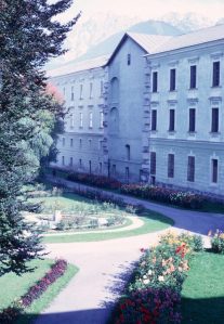 1967_09 Admont (A), Stiftbibliothek u Karawanken