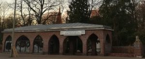 2019_12_30 Hamburg-Wandsbek, Eichtalpark: Torhaus