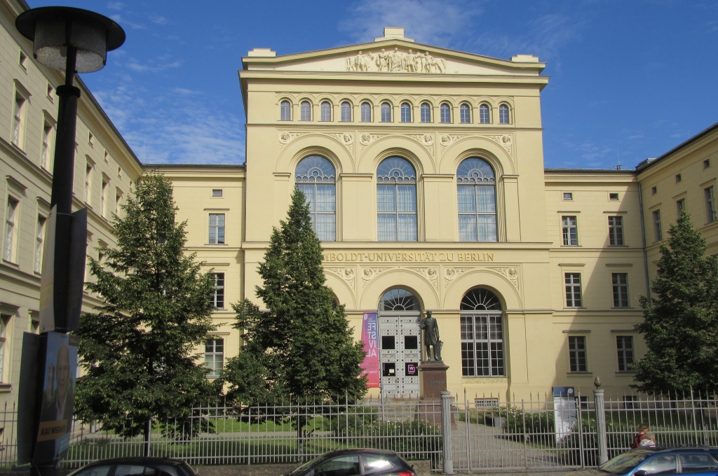 2021_08_15 Berlin, Tierarzneischule