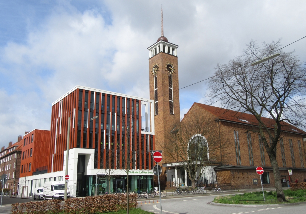 2022_04_10 Dulsberg, Frohbotschaftskirche & SOS Kinderdorf
