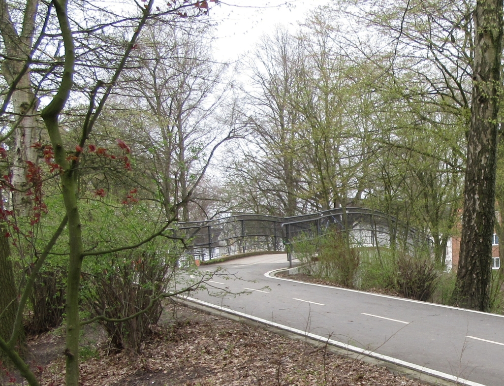 2022_04_10 Dulsberg, Rollerbahn