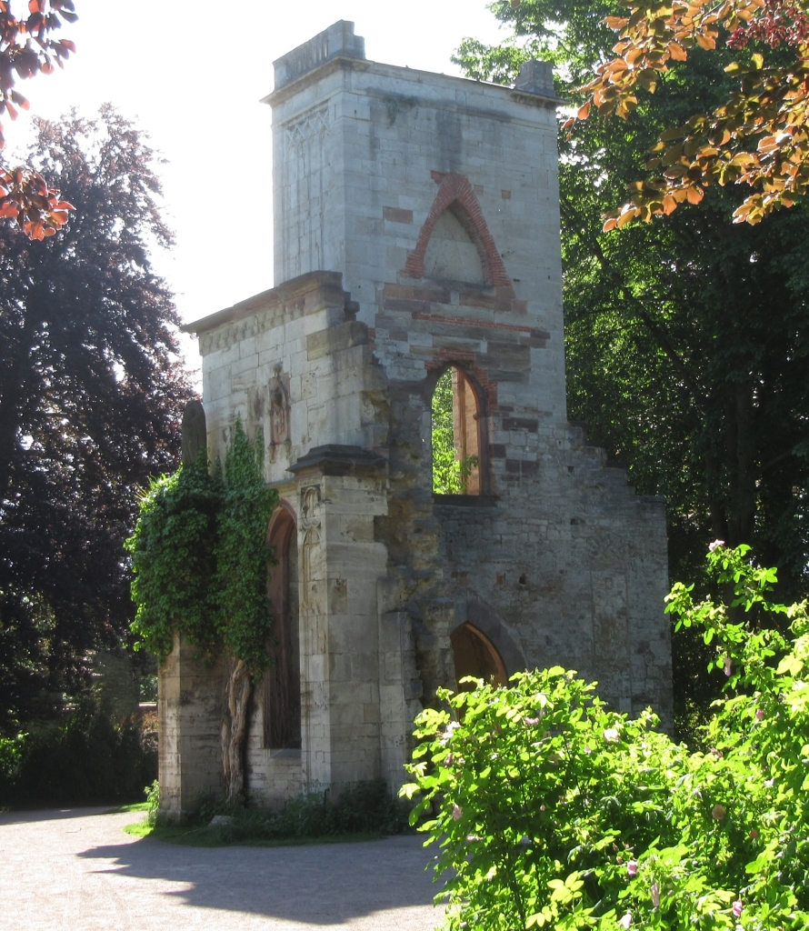 2022_05_25 0874a Weimar, Tempelherrenhaus Ruine