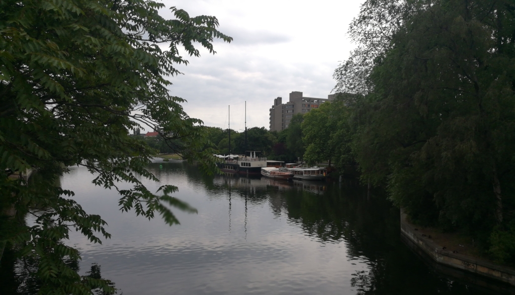 2022_06_12 112535a Berlin: Krankenhaus Am Urban