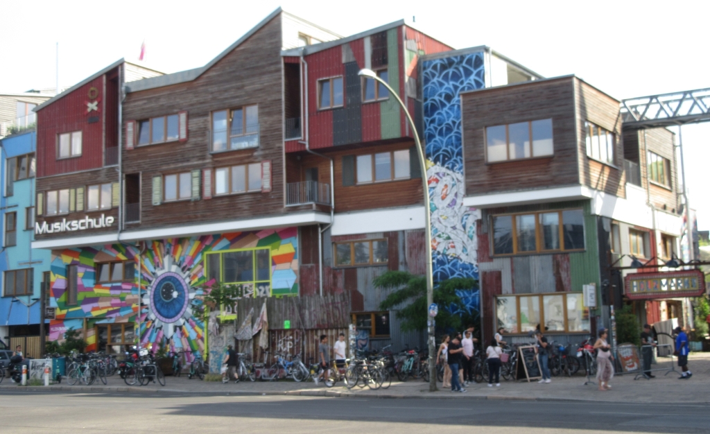 2022_06_12 IMG_0994a Berlin: Holzmarkt