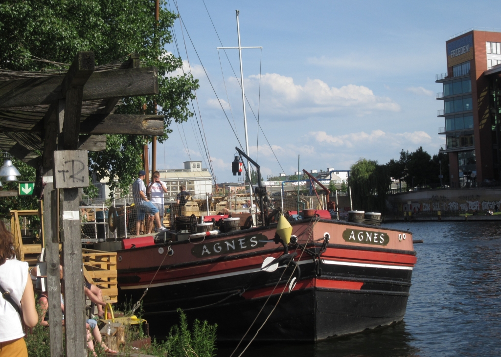 2022_06_12 IMG_1001a Berlin: Holzmarkt